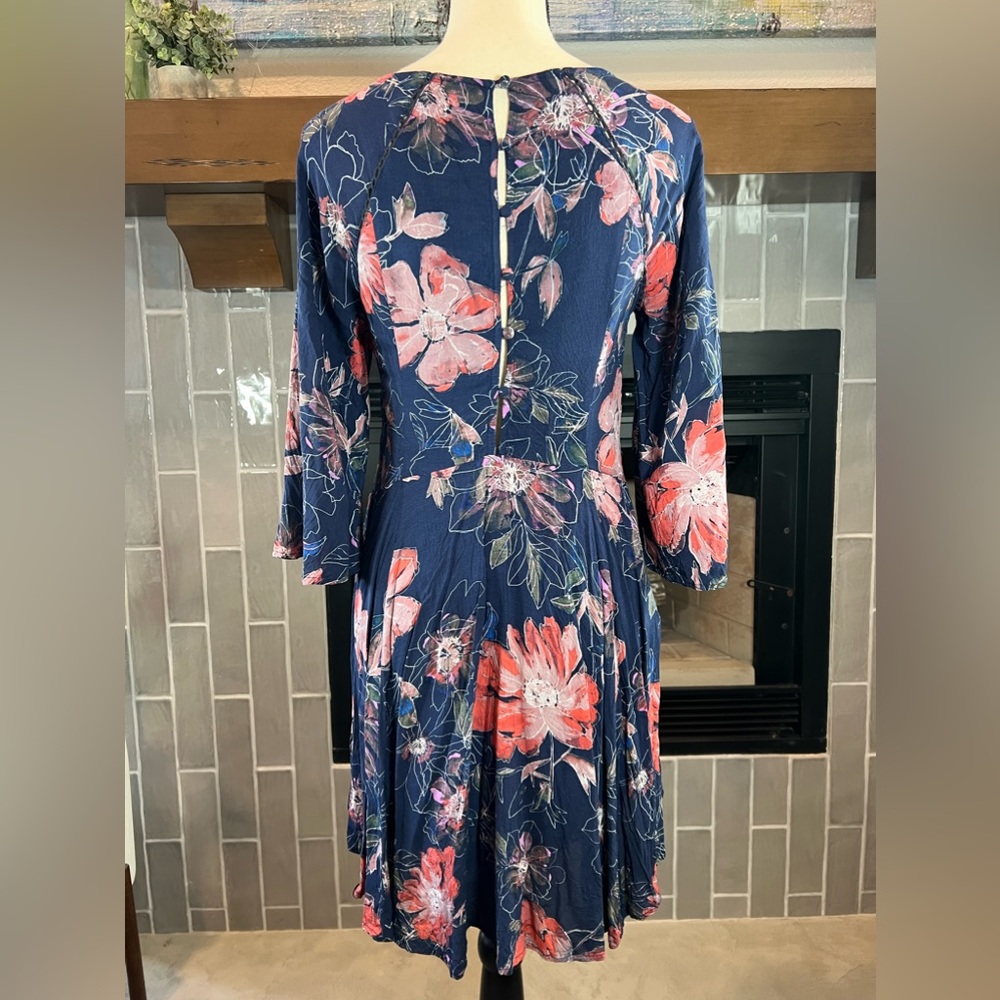 #153 Free People Navy Floral Long Sleeves Mini Dress Vneck Bell Sleeve Size 2 - Picture 3 of 7